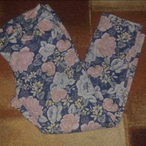 Breaker Jeans Floral Jeans